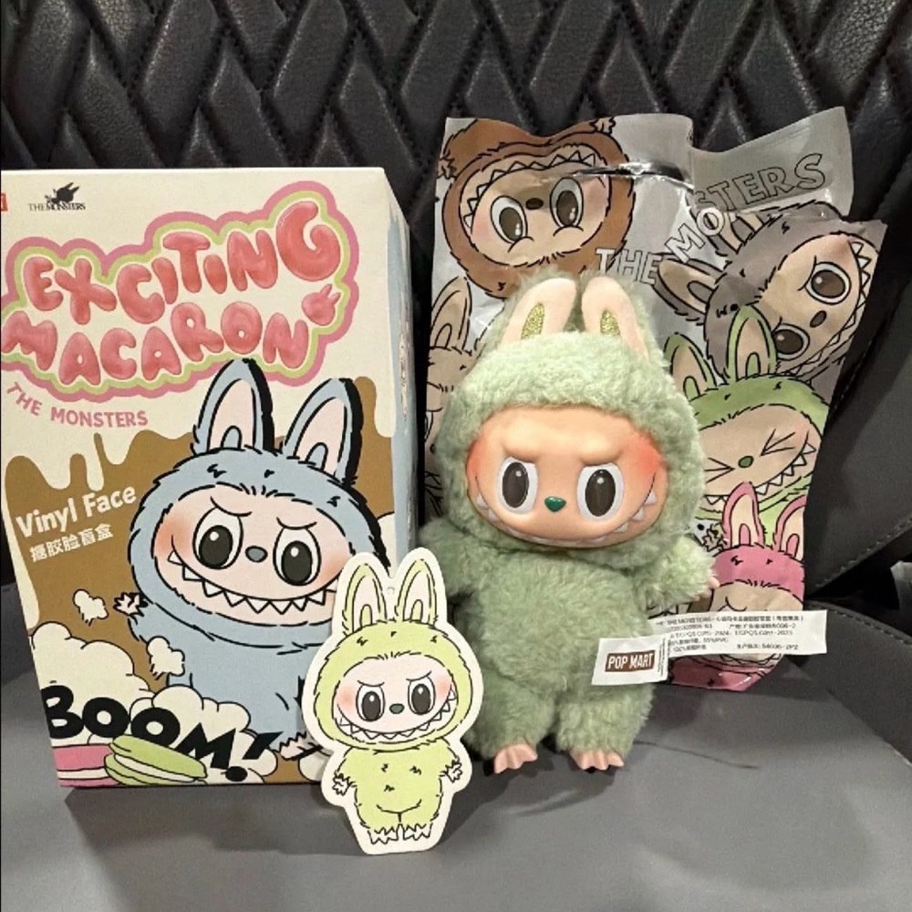 Pop Mart Exciting Macaron Green Grape Labubu Original Authentic